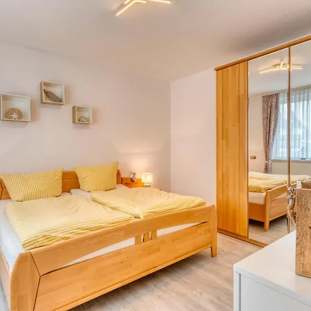 Waldrose Apartment
