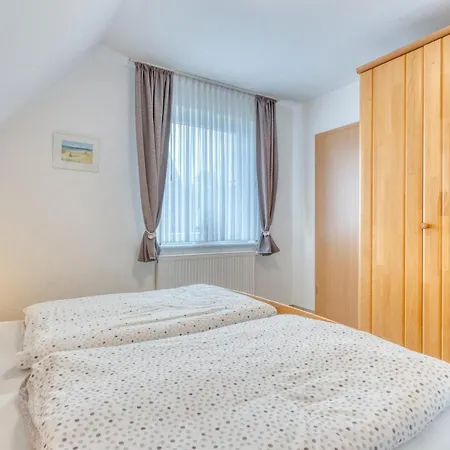 Waldrose Apartment *